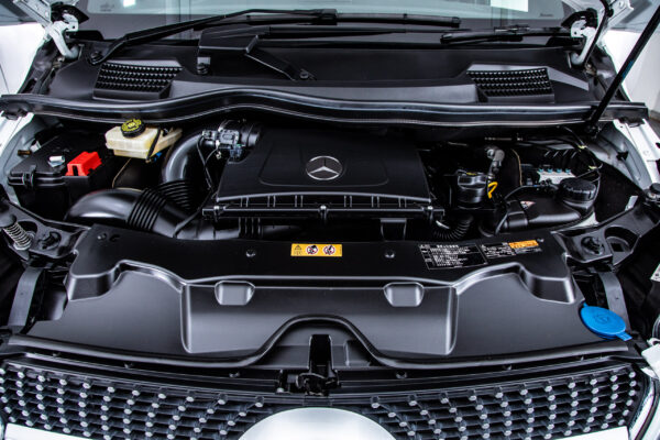 Vクラス V220 d アバンギャルド エクストラロング AMGライン