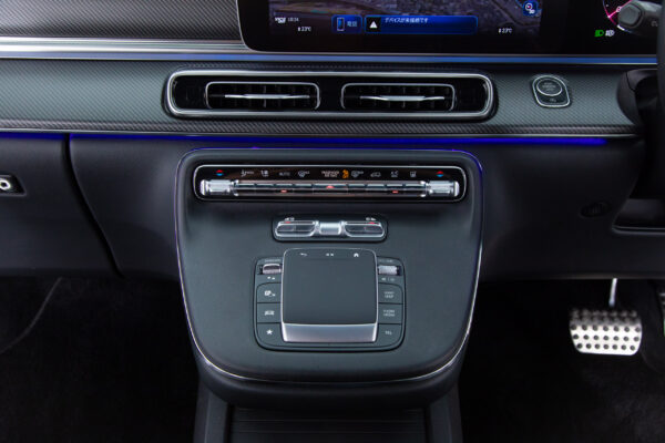 Vクラス V220 d エクストラロング AMGラインパッケージ ディーゼルターボ