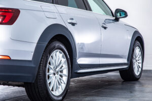 A4オールロードクワトロ 2.0 4WD