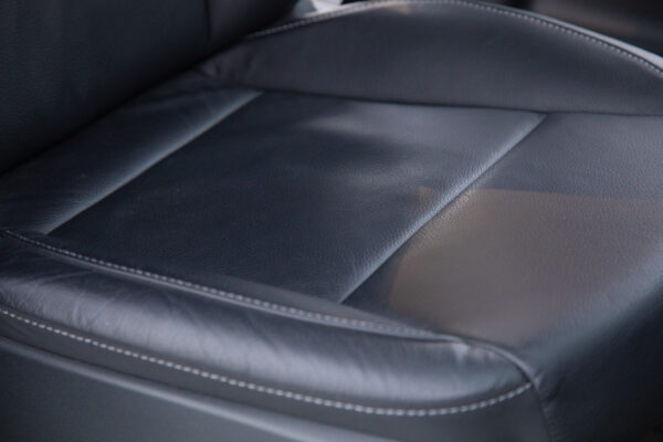 Vクラス V220 d アバンギャルド エクストラロング AMGライン