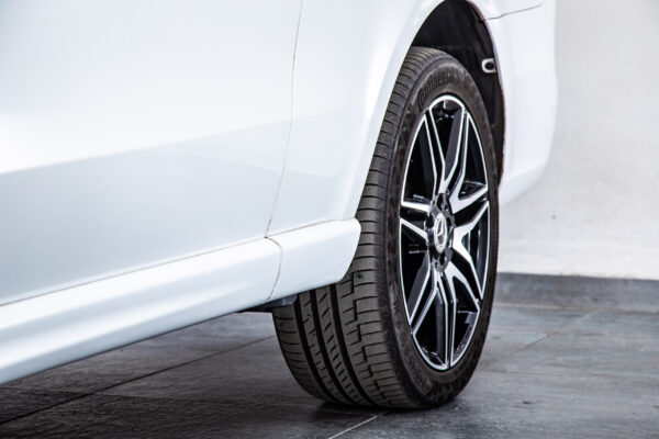 Vクラス V220 d アバンギャルド エクストラロング AMGライン