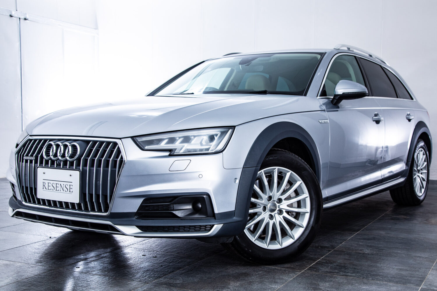 A4オールロードクワトロ 2.0 4WD