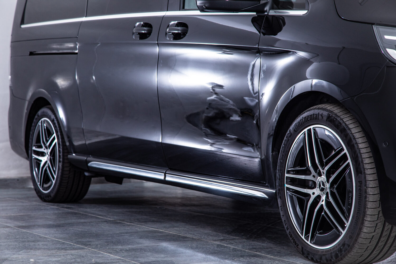 Vクラス V220 d エクストラロング AMGラインパッケージ ディーゼルターボ