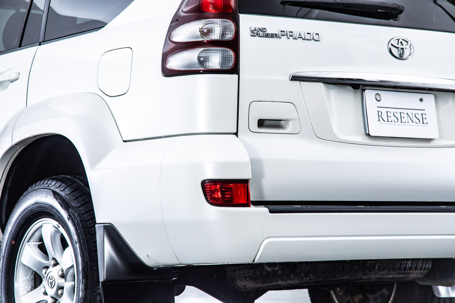 ランドクルーザープラド 4.0 TXリミテッド 4WD