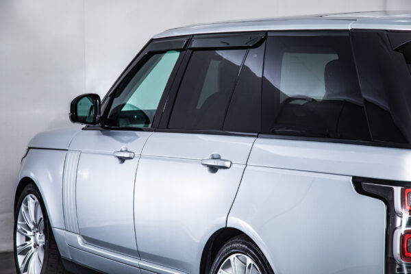 レンジローバー ヴォーグ (5.0リッター) 4WD