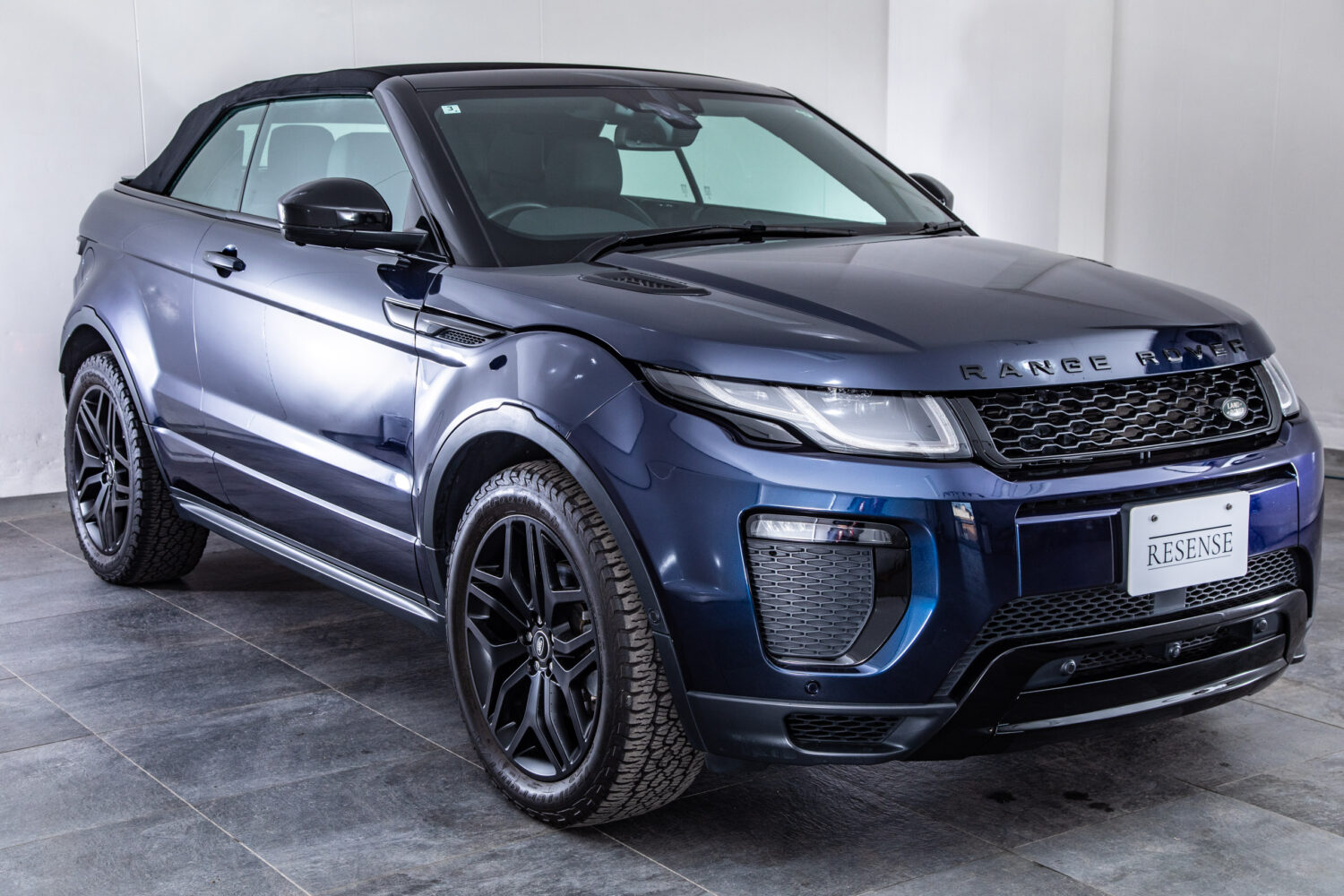 イヴォークコンバーチブル HSEダイナミック 2.0L D180 ディーゼル 4WD