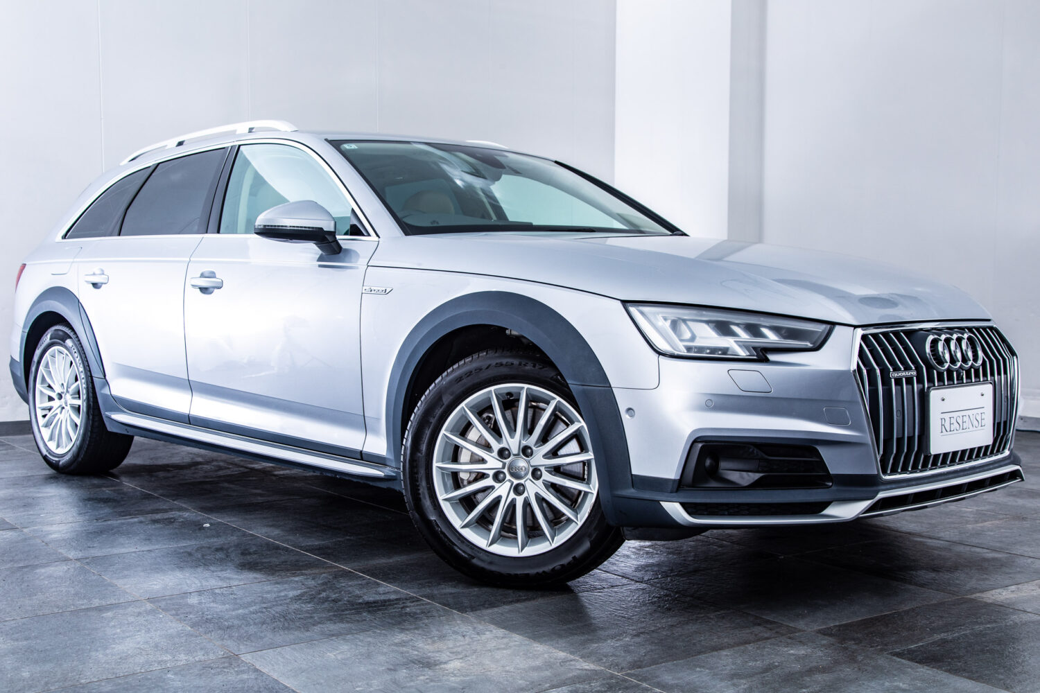 A4オールロードクワトロ 2.0 4WD