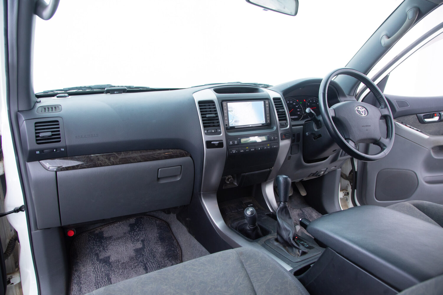 ランドクルーザープラド 4.0 TXリミテッド 4WD