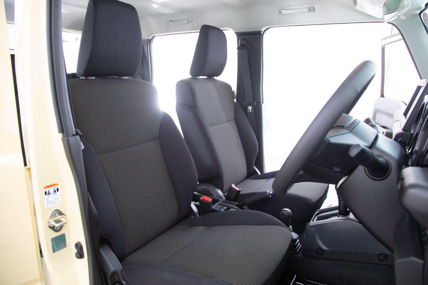 ジムニーノマド 1.5 FC 4WD