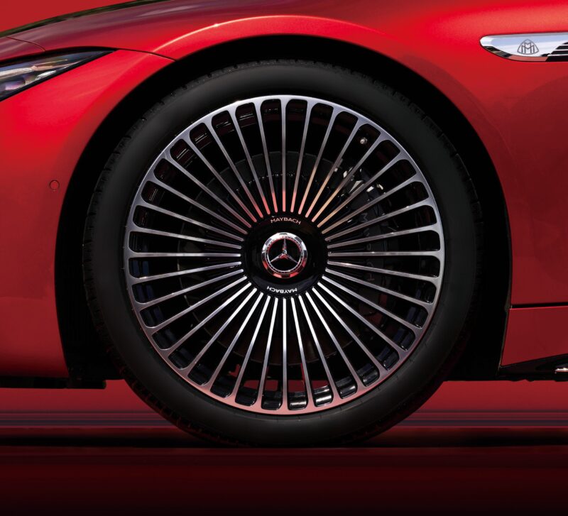 メルセデス・マイバッハSL680モノグラムシリーズ　受注生産のスポーティマイバッハ