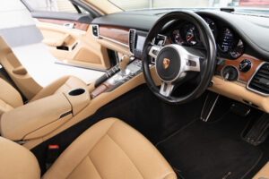 パナメーラ 3.6 PDK 2WD