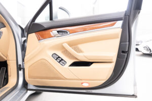 パナメーラ 3.6 PDK 2WD