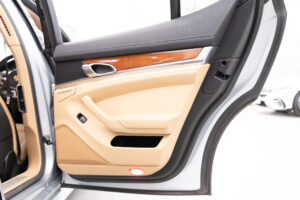 パナメーラ 3.6 PDK 2WD