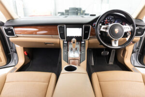 パナメーラ 3.6 PDK 2WD