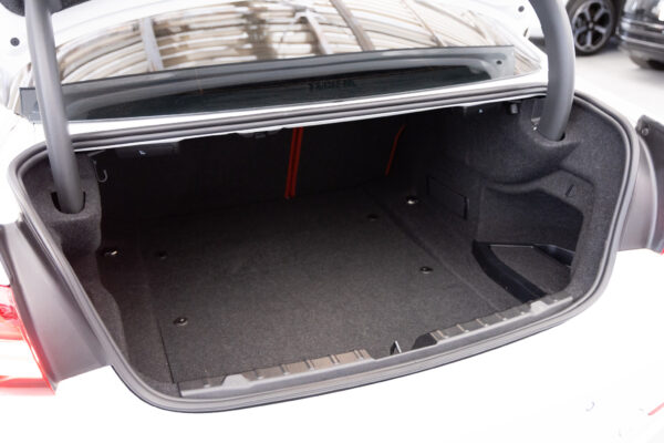 M4クーペ M DCT ドライブロジック