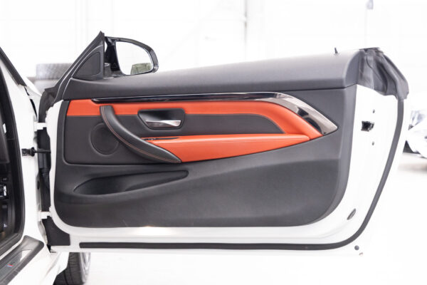 M4クーペ M DCT ドライブロジック