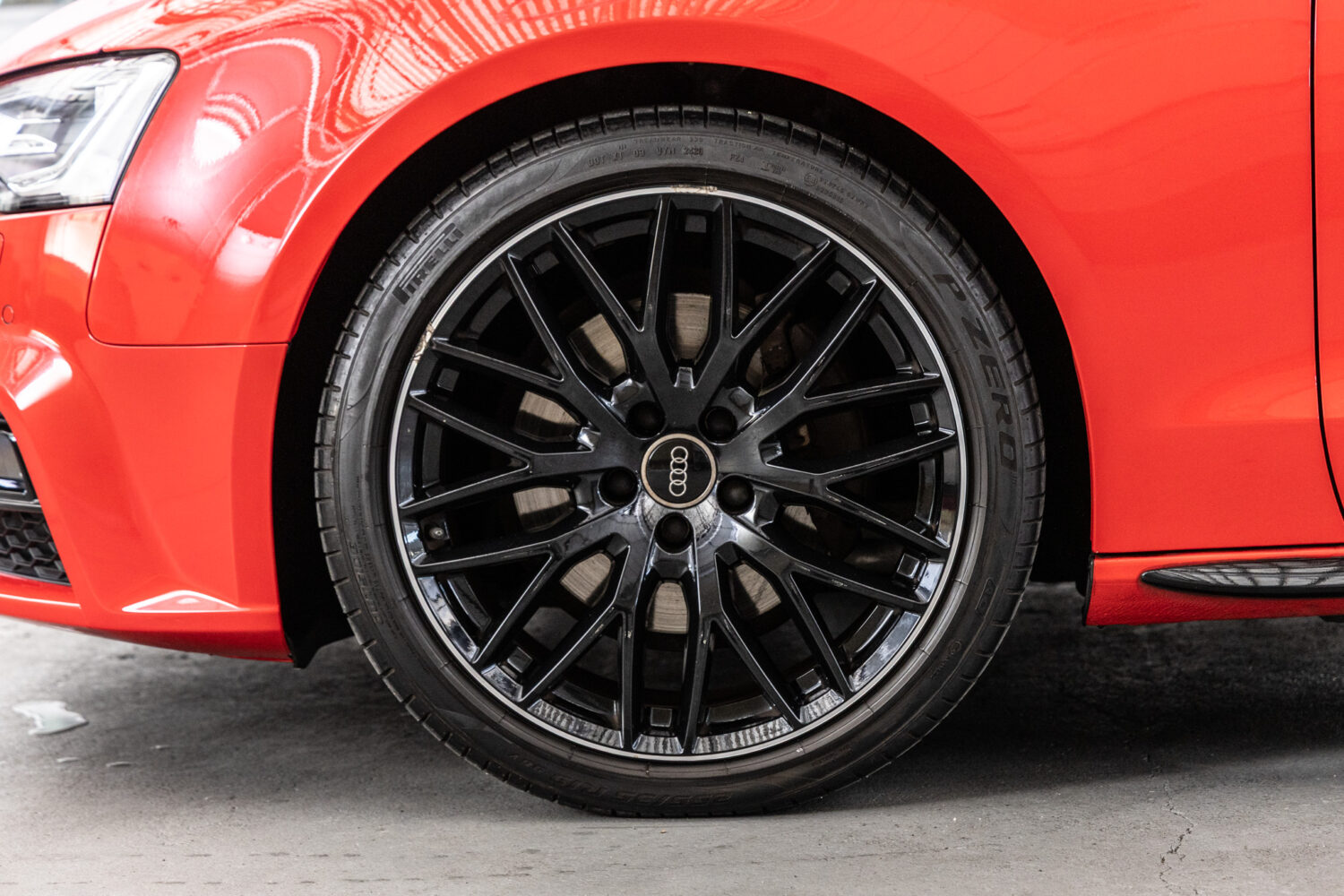 A5 2.0TFSI クワトロ Sラインコンペティションプラス