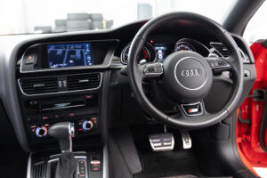 A5 2.0TFSI クワトロ Sラインコンペティションプラス