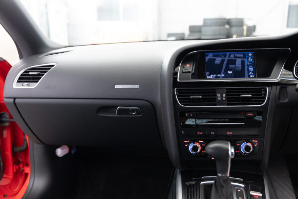 A5 2.0TFSI クワトロ Sラインコンペティションプラス