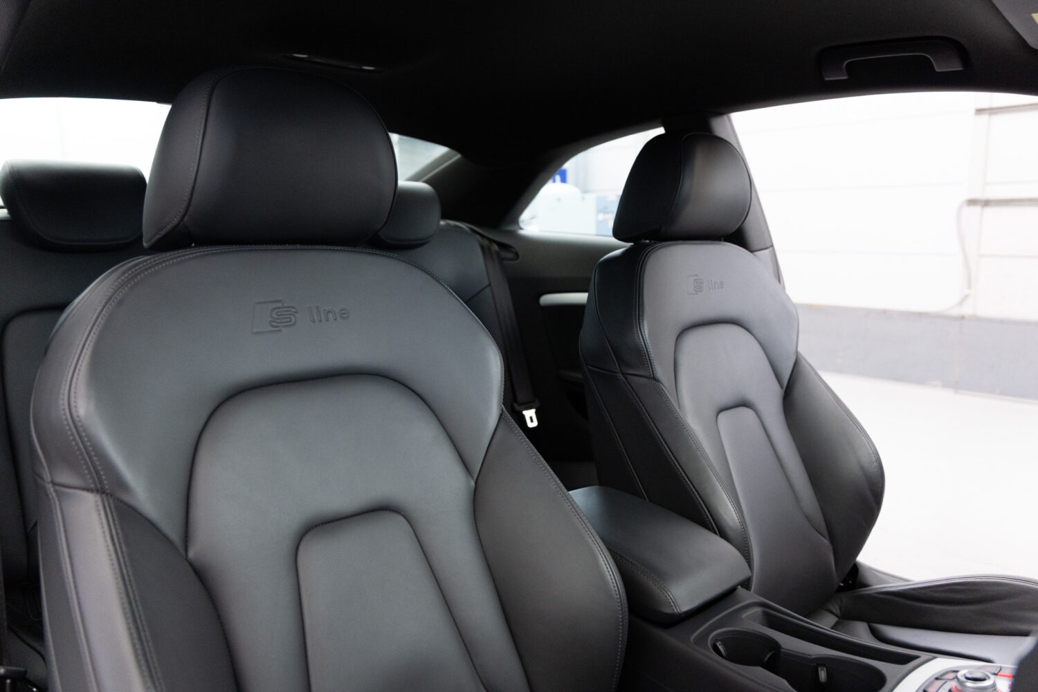 A5 2.0TFSI クワトロ Sラインコンペティションプラス