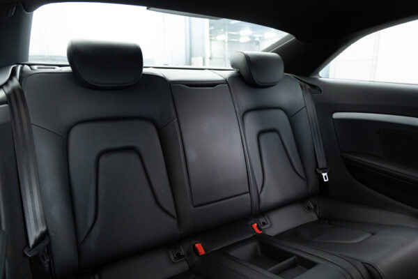 A5 2.0TFSI クワトロ Sラインコンペティションプラス