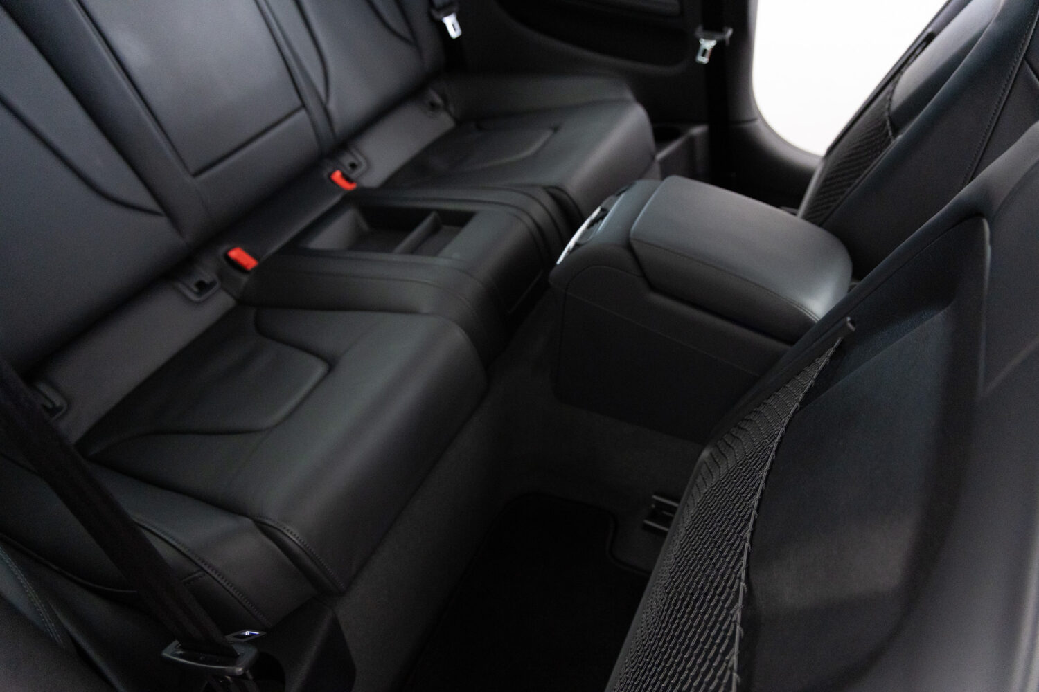 A5 2.0TFSI クワトロ Sラインコンペティションプラス