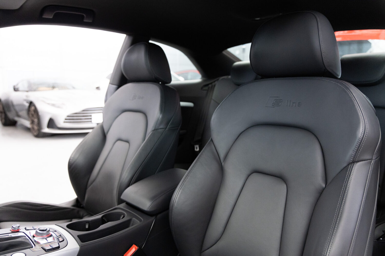 A5 2.0TFSI クワトロ Sラインコンペティションプラス