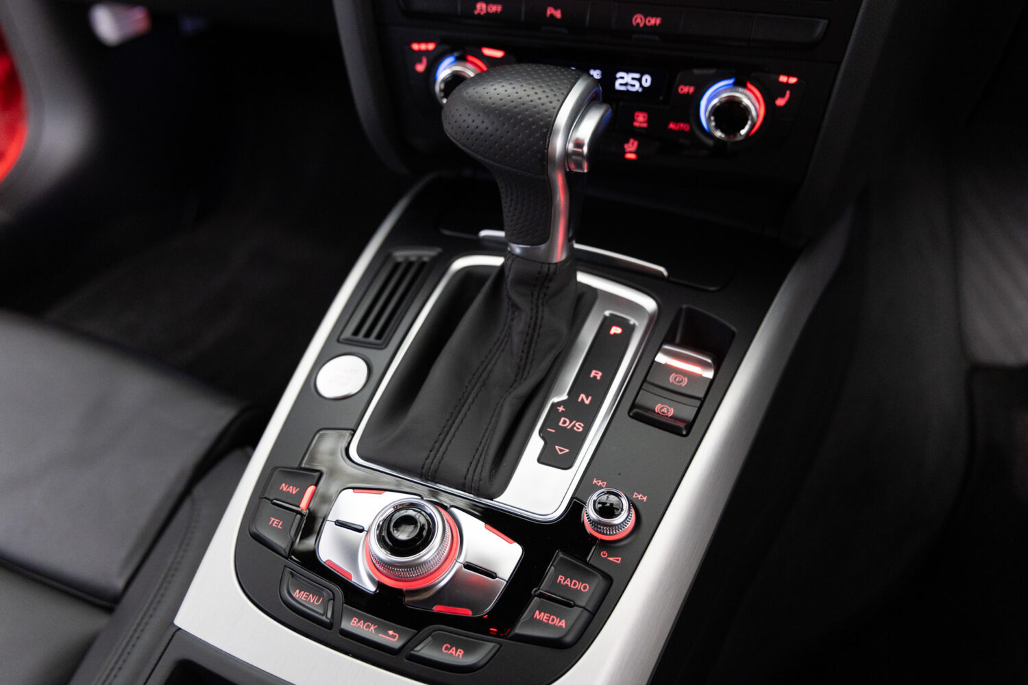 A5 2.0TFSI クワトロ Sラインコンペティションプラス