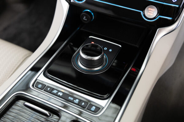 XF プレステージ