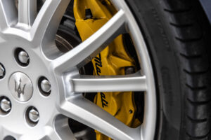 グラントゥーリズモ S