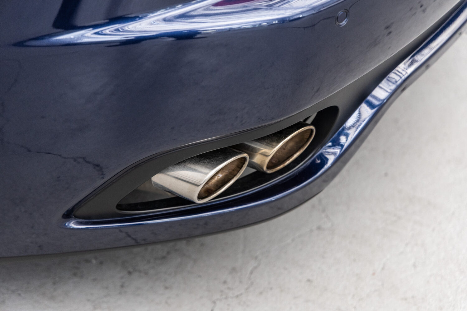 グラントゥーリズモ S