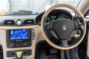 グラントゥーリズモ S