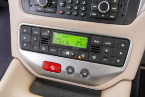 グラントゥーリズモ S