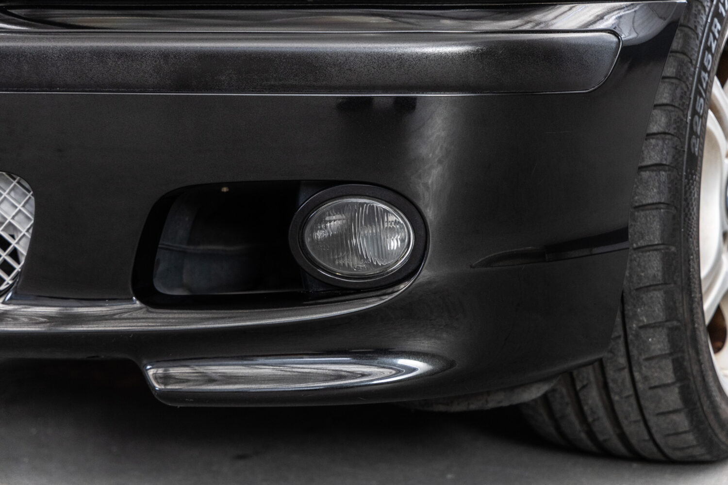 3シリーズセダン 318i Mスポーツ 5MT