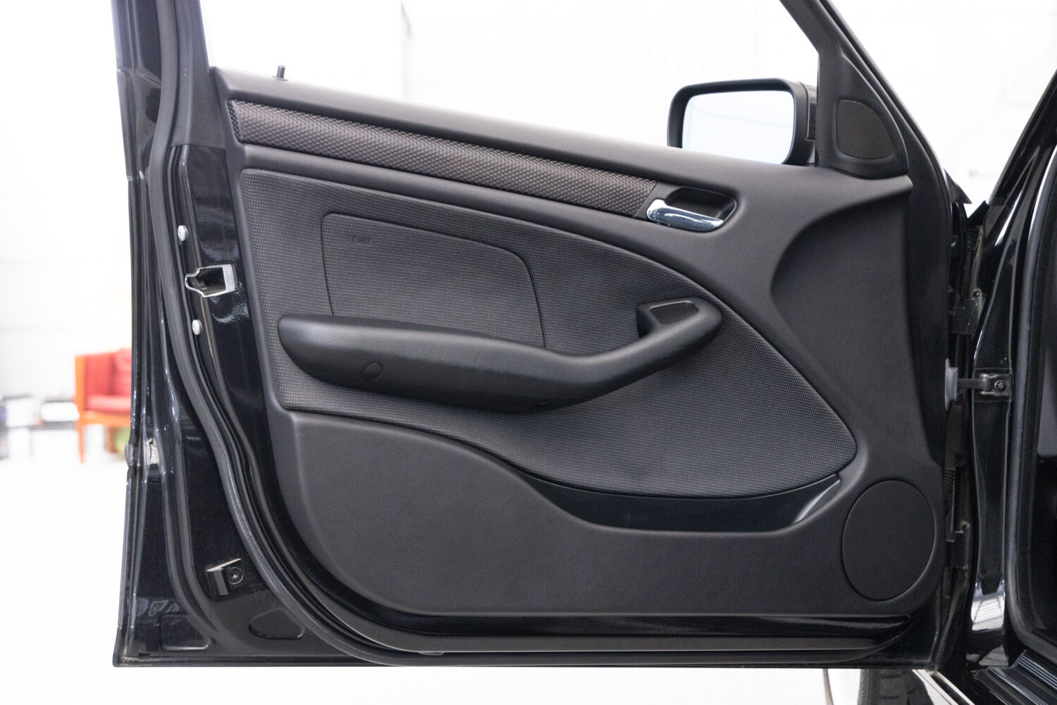 3シリーズセダン 318i Mスポーツ 5MT