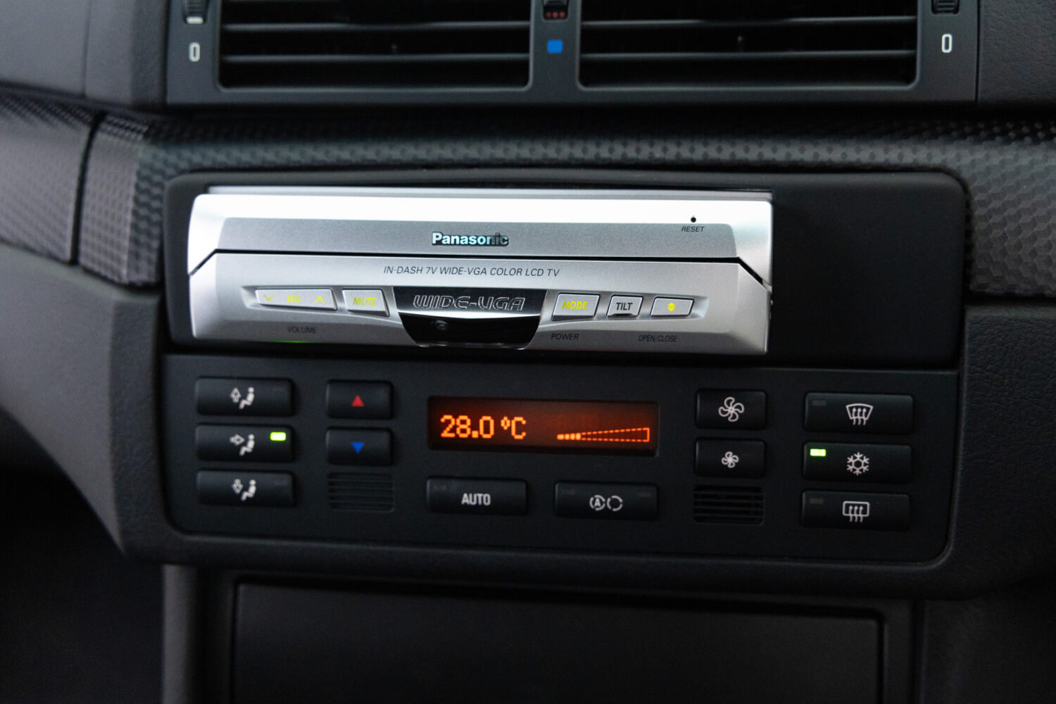 3シリーズセダン 318i Mスポーツ 5MT