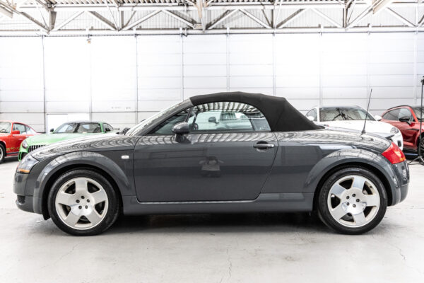 TTロードスター 1.8T クワトロ 4WD 左H