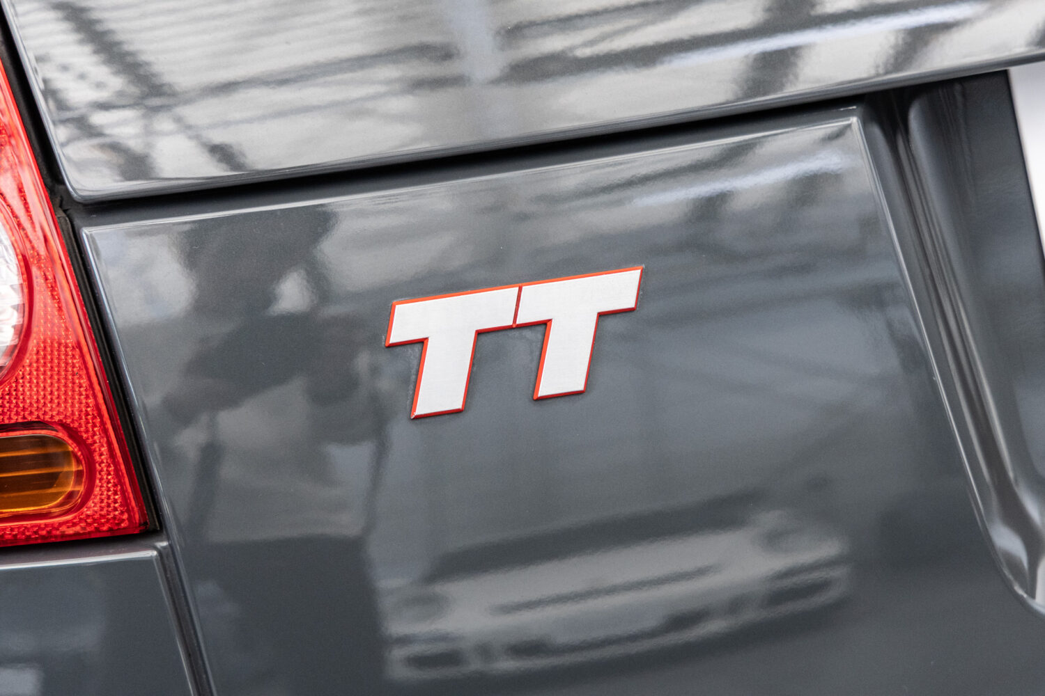 TTロードスター 1.8T クワトロ 4WD 左H