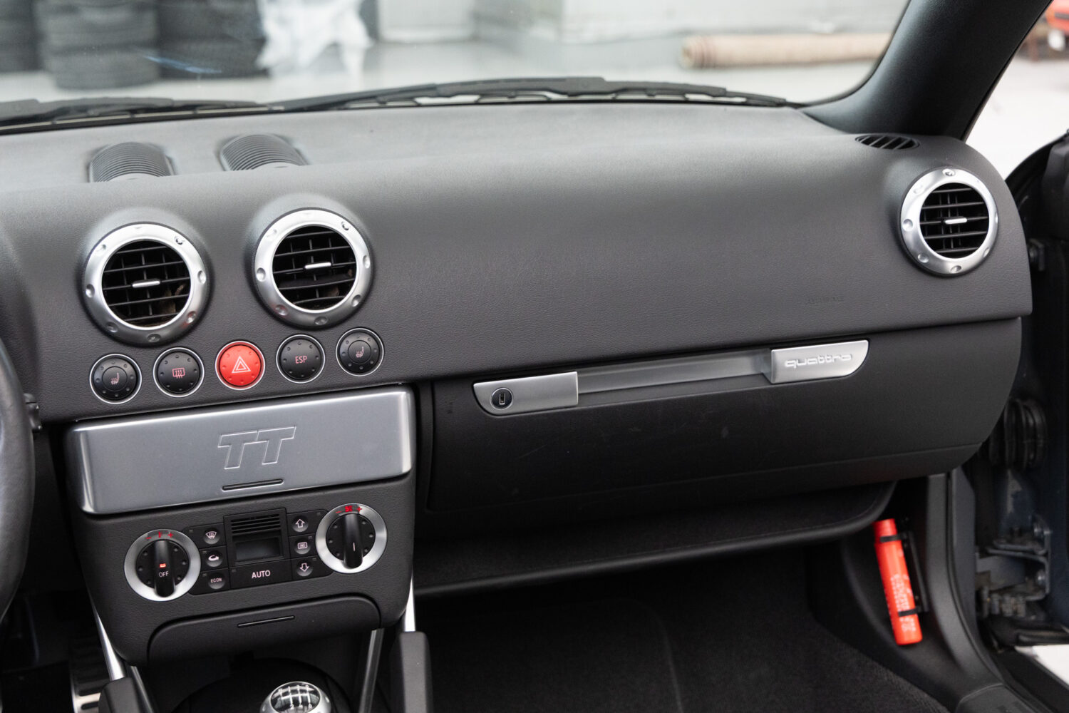 TTロードスター 1.8T クワトロ 4WD 左H