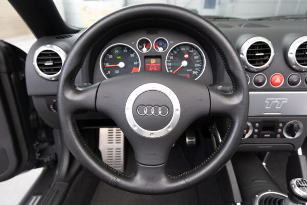 TTロードスター 1.8T クワトロ 4WD 左H