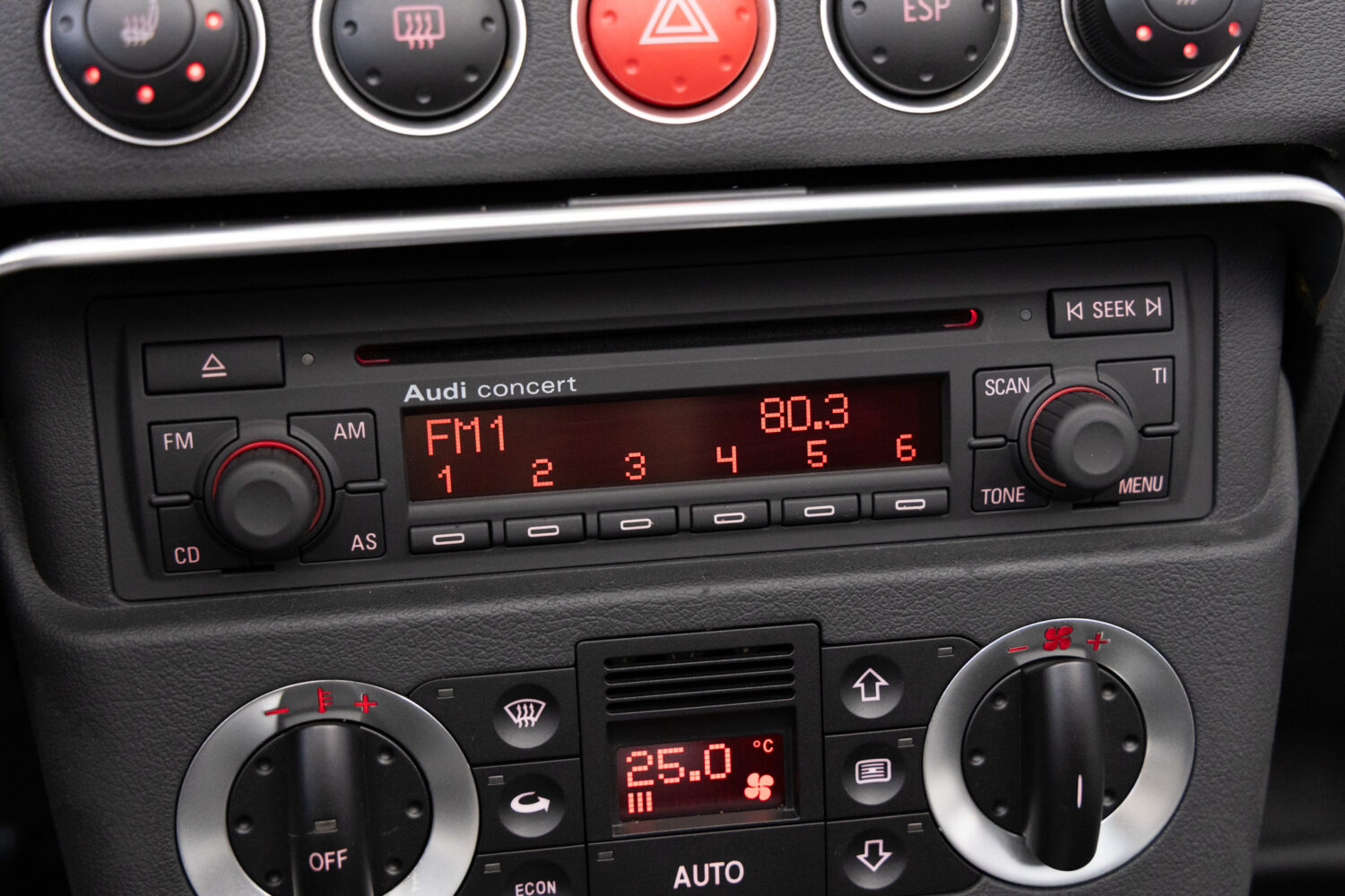 TTロードスター 1.8T クワトロ 4WD 左H