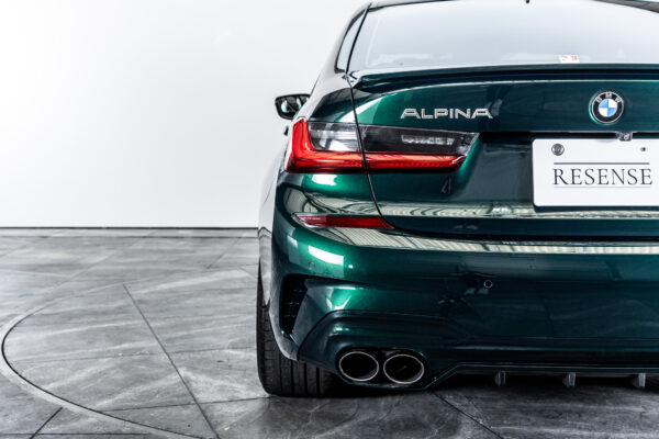 B3 リムジン アルラット 4WD