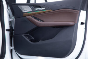 2シリーズアクティブツアラー 218i エクスクルーシブ DCT