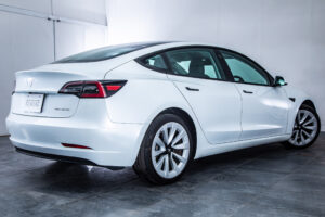 モデル3 ロングレンジ デュアルモーター 4WD