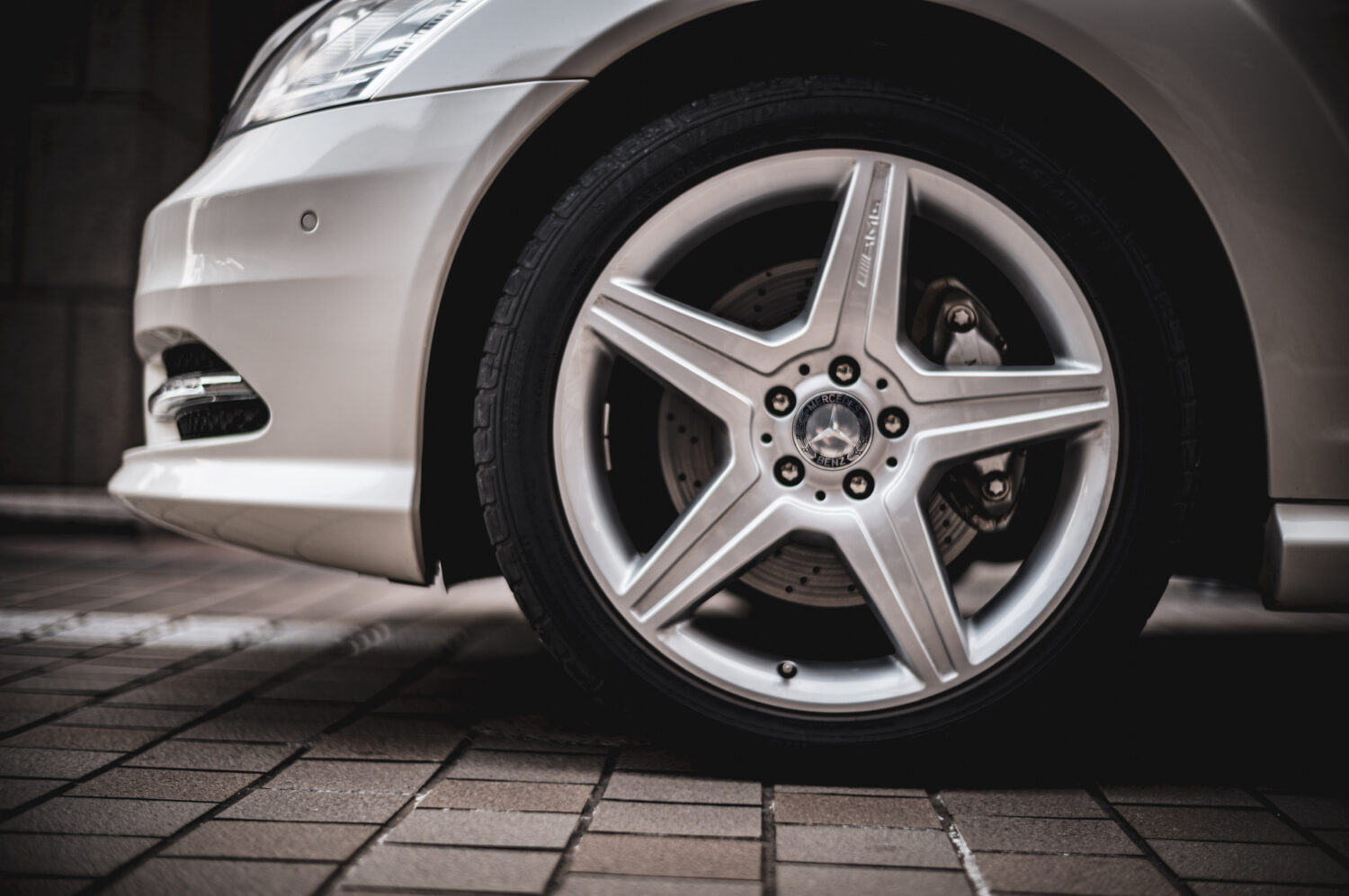 メルセデス・ベンツ・S350（FR/7AT）Sクラスが背負っていた空気