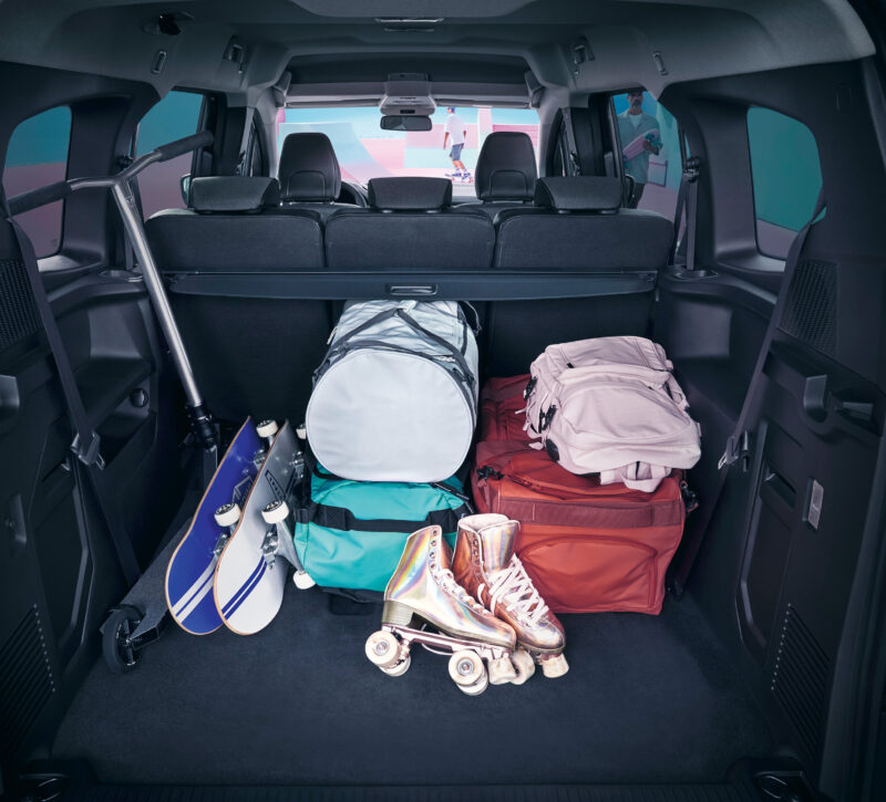 3列7シートを装備　ルノー・グランカングー　特別仕様車「クルール」発売