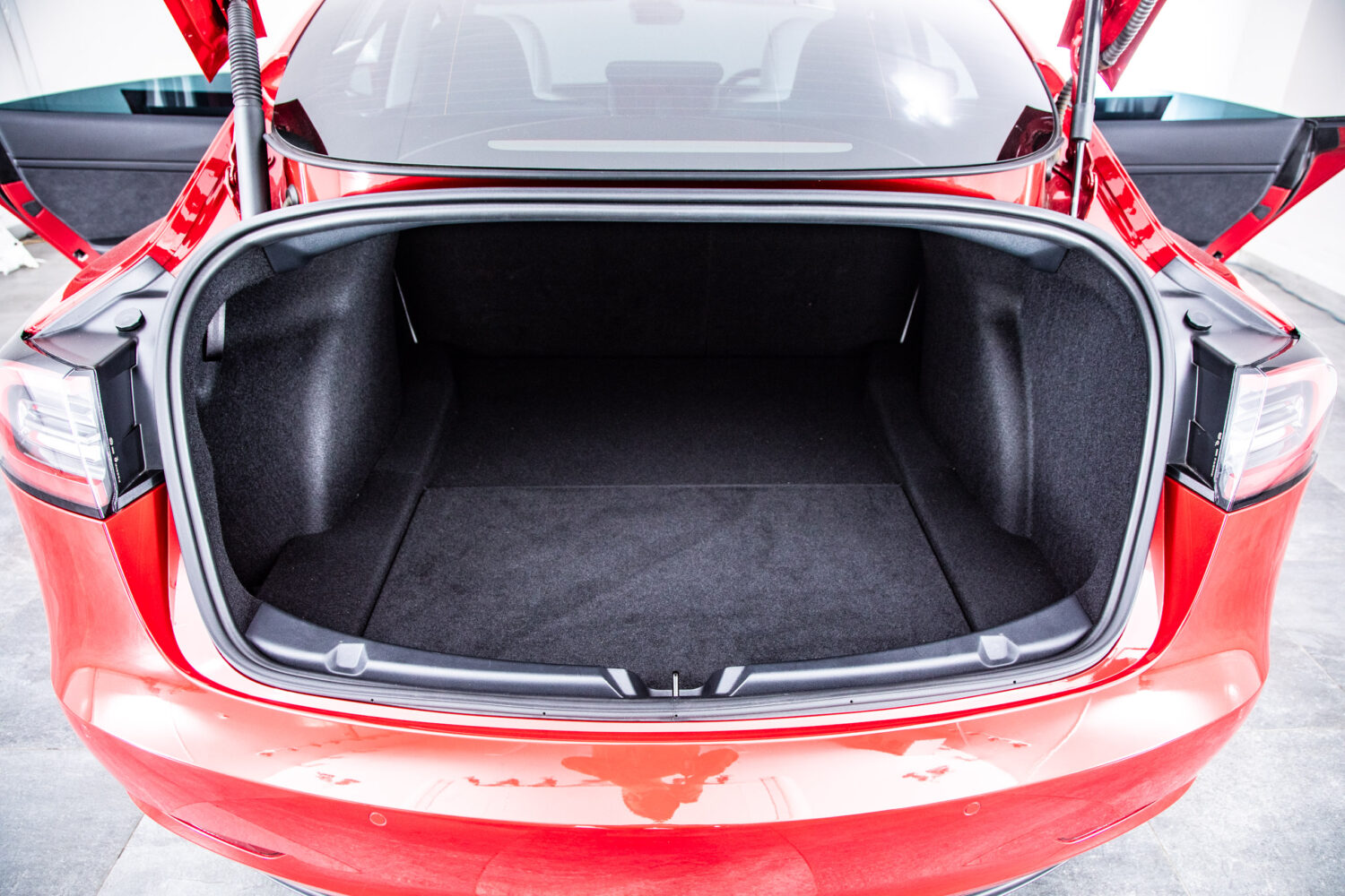 モデル3 ロングレンジ デュアルモーター 4WD