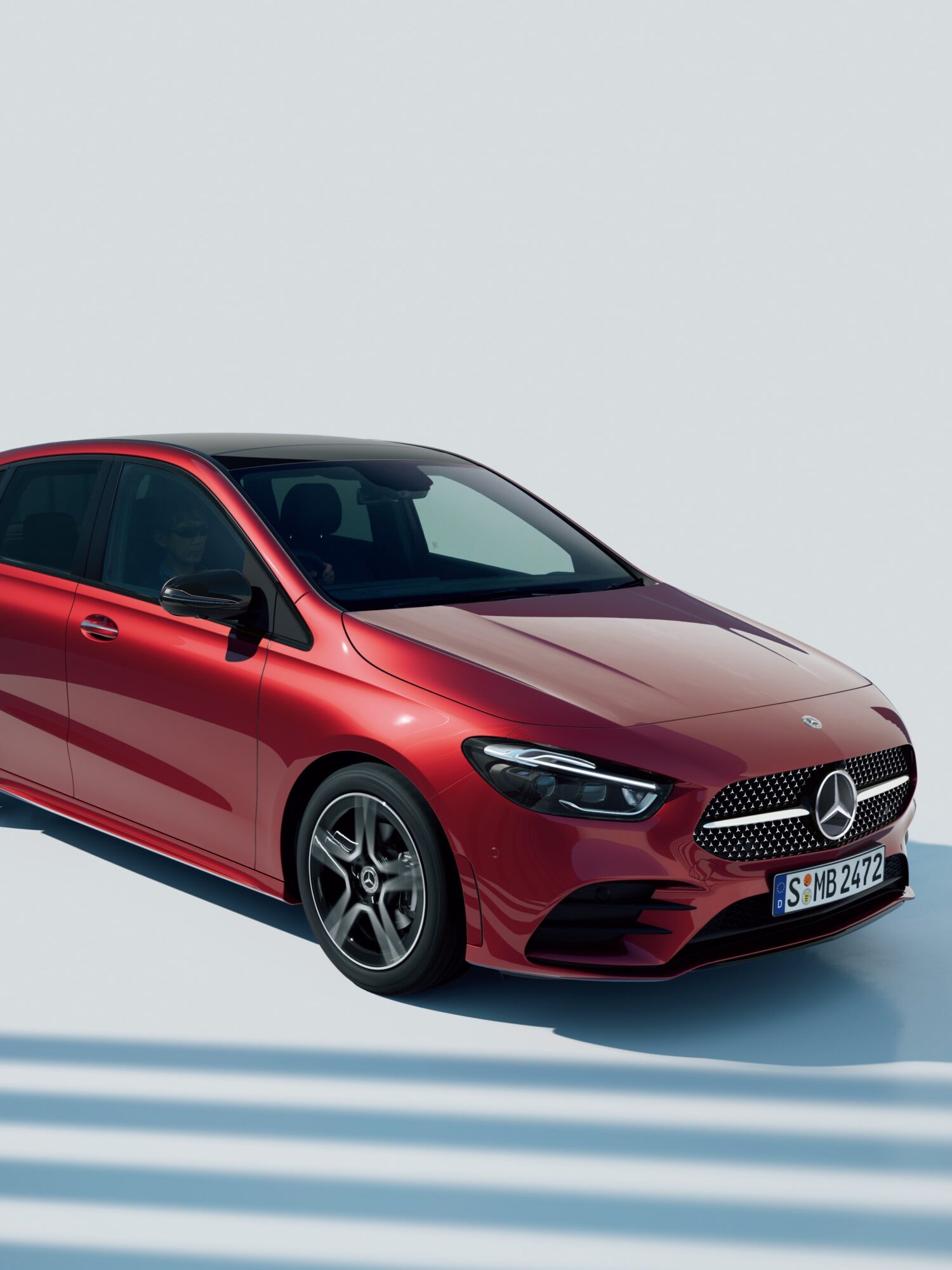 Bクラスに追加された「アーバンスターズ」は、標準仕様の装備を大幅に向上させながら、従来モデルと比較して装備のさらなる拡充と魅力的な価格設定を実現している。 