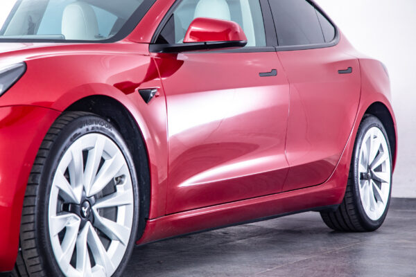 モデル3 ロングレンジ デュアルモーター 4WD