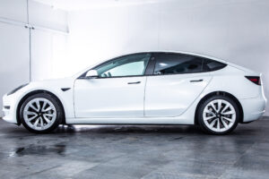 モデル3 ロングレンジ デュアルモーター 4WD